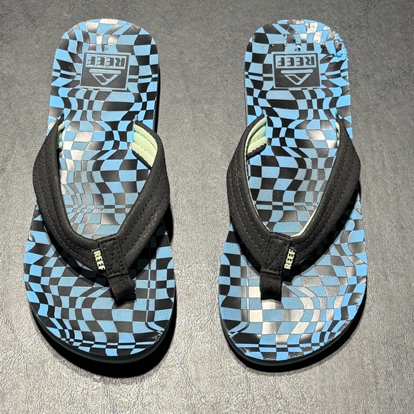 Reef Other - Girls Size 4 Reef Black and Blue Flip Flops